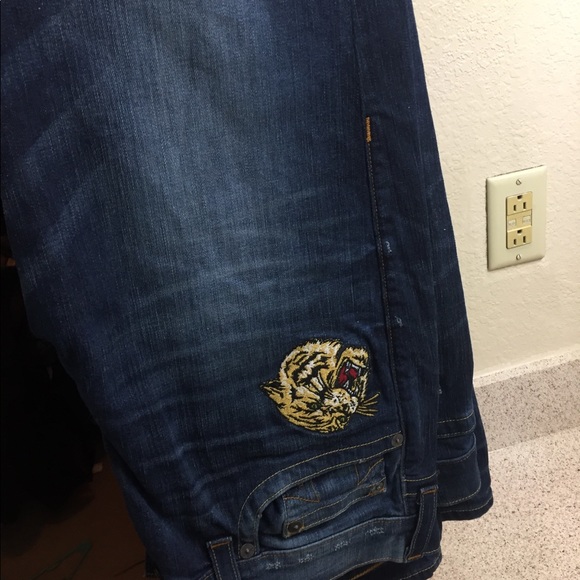 Meet your Posher, Mike - Picture 7 of 8